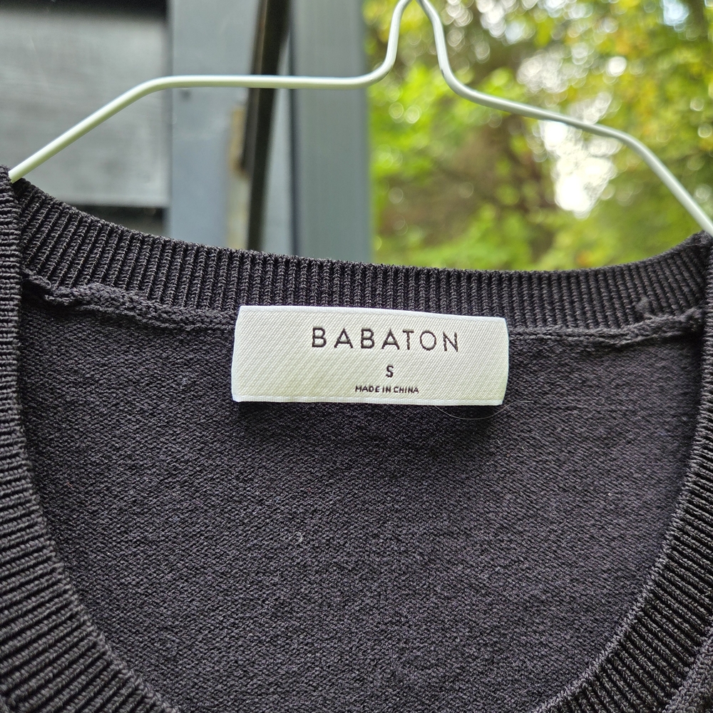 Babaton Stretch Dark Charcoal Knit Top Size Small - Picture 2 of 8